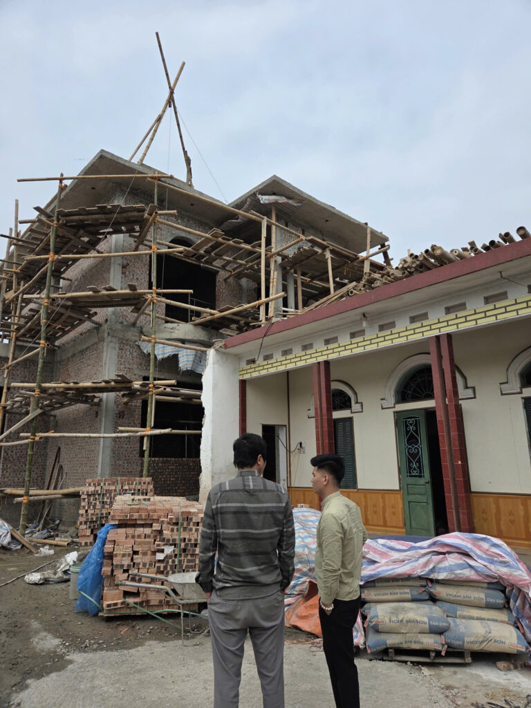 Giám sát tiến độ thi công
