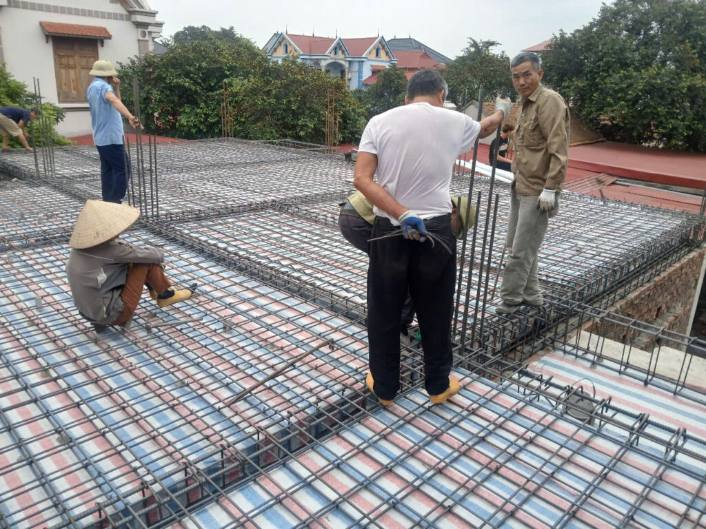 Ép móng, làm cọc